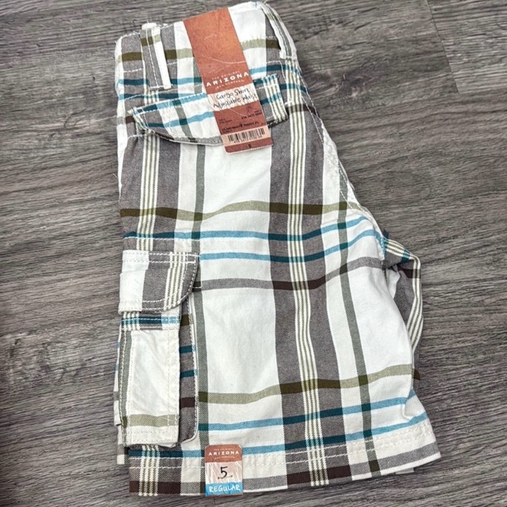 Arizona Jean Company Men's Cargo Shorts - White, Green, and Blue Plaid